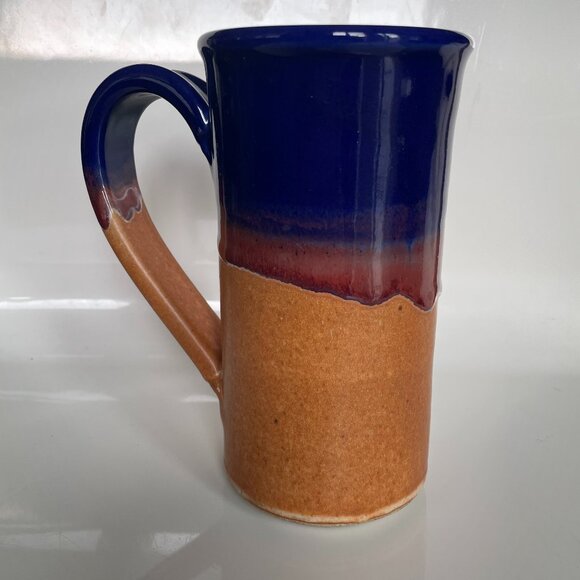 Gorgeous artist pottery tall mug with drip details - Picture 1 of 6